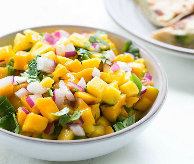 ALL-PURPOSE MANGO SALSA